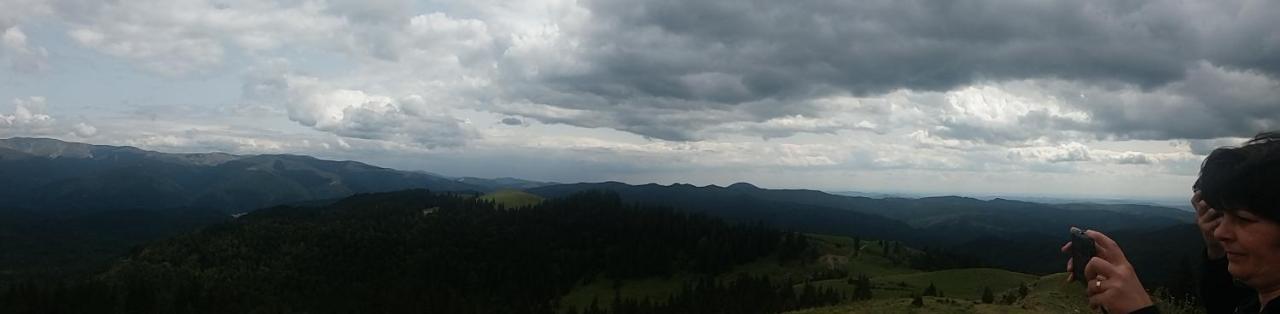 Hotel Hajnal Vendeghaz Capilnita Zewnętrze zdjęcie